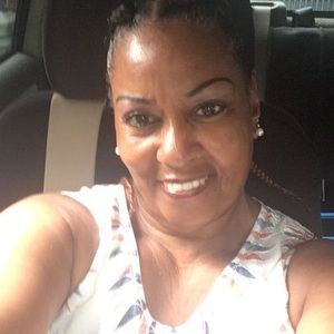 Meet your Posher, Teri